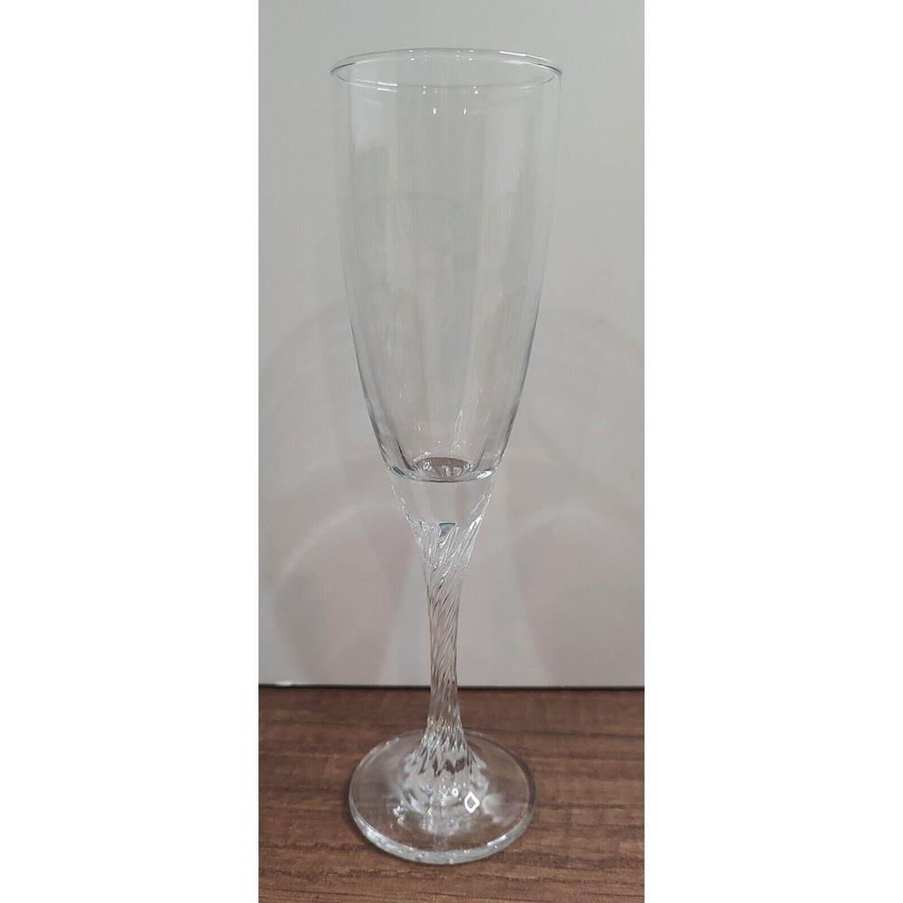 Circleware Crystal Fluted Champagne Glass Replacement Barware Singleton
